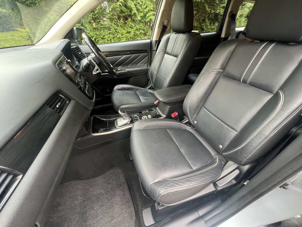 USED 2017 67 MITSUBISHI OUTLANDER 2.0 PHEV 4HS // 5d // 200 BHP // px swap 