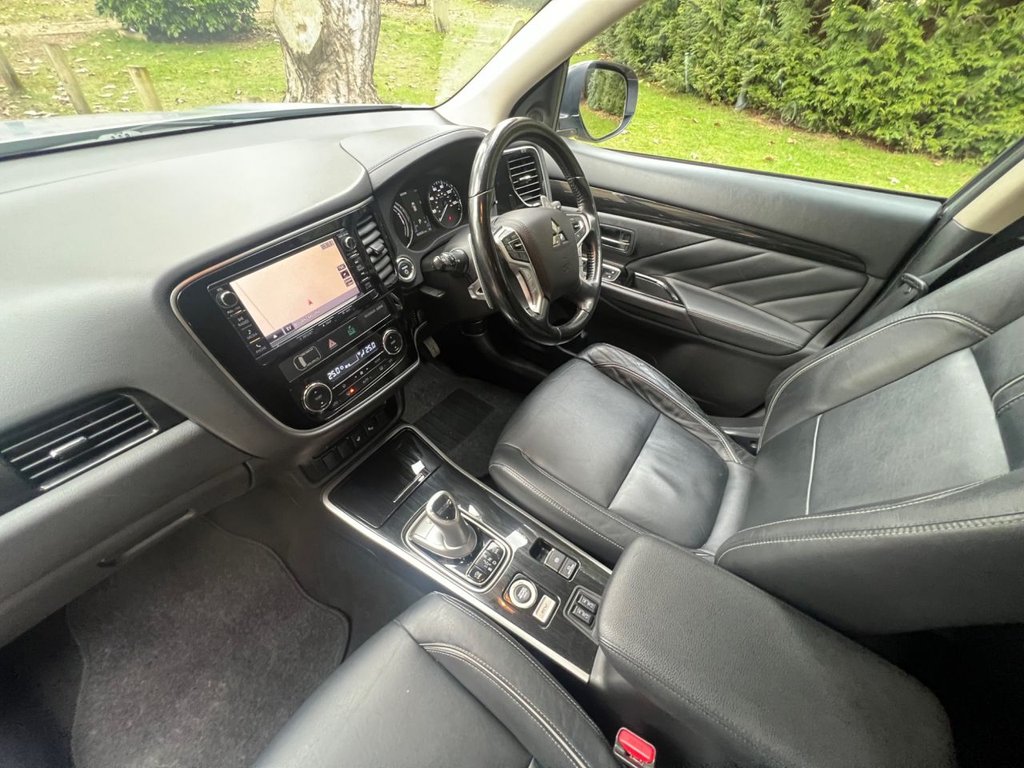 USED 2017 67 MITSUBISHI OUTLANDER 2.0 PHEV 4HS // 5d // 200 BHP // px swap 