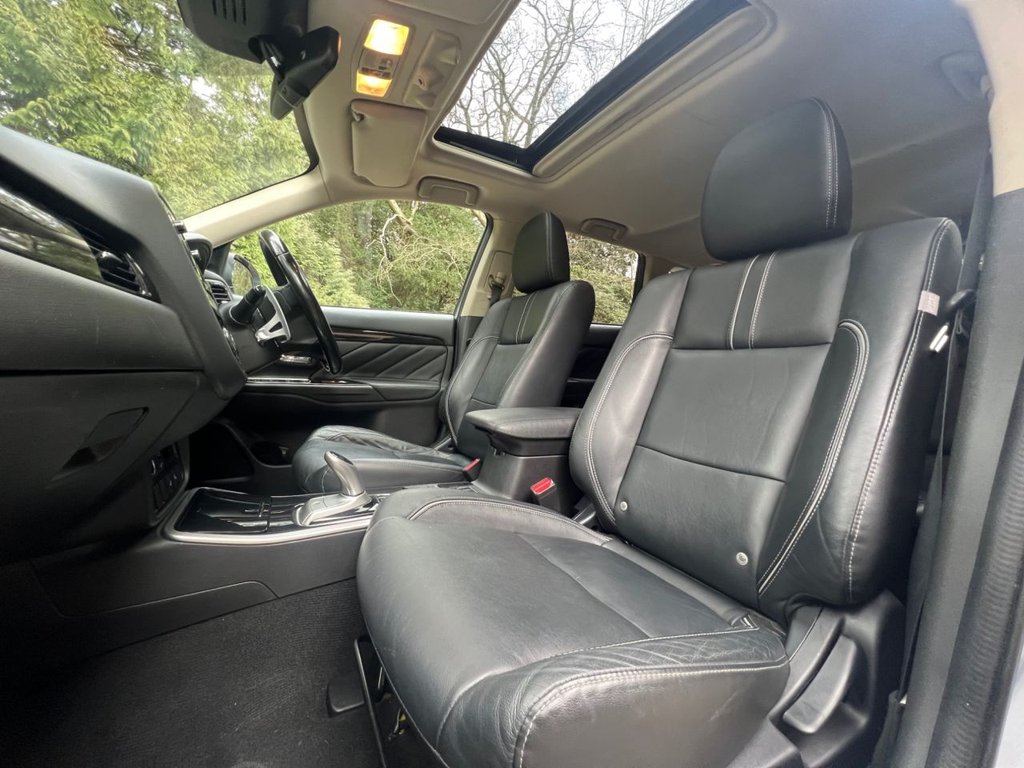 USED 2017 67 MITSUBISHI OUTLANDER 2.0 PHEV 4HS // 5d // 200 BHP // px swap 
