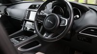 USED 2018 18 JAGUAR F-PACE 2.0 R-SPORT AWD 5d 238 BHP !! NATIONWIDE DELIVERY AVAILABLE !!