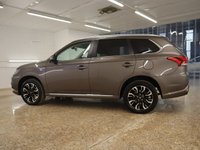 USED 2016 66 MITSUBISHI OUTLANDER 2.0 PHEV GX 3H PLUS 5d 161 BHP STUNNING COLOUR COMBINATION WITH DEALERSHIP SERVICE HISTORY