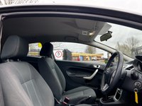 USED 2011 61 FORD FIESTA 1.2 ZETEC 3d 81 BHP 