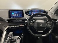 USED 2018 68 PEUGEOT 3008 1.5 BLUEHDI S/S ALLURE 5d 129 BHP Stylish 3008 1.5 Allure , 33821 Miles, 18" Detroit Diamond Alloy Wheels, Peugeot i Cockpit,