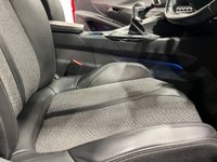 USED 2018 68 PEUGEOT 3008 1.5 BLUEHDI S/S ALLURE 5d 129 BHP Stylish 3008 1.5 Allure , 33821 Miles, 18" Detroit Diamond Alloy Wheels, Peugeot i Cockpit,