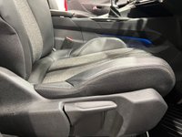 USED 2018 68 PEUGEOT 3008 1.5 BLUEHDI S/S ALLURE 5d 129 BHP Stylish 3008 1.5 Allure , 33821 Miles, 18" Detroit Diamond Alloy Wheels, Peugeot i Cockpit,