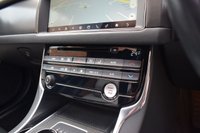 USED 2016 66 JAGUAR XF 3.0 V6 S 4d 296 BHP PAN ROOF / HEADS UP / MERIDIAN SOUND