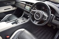 USED 2016 66 JAGUAR XF 3.0 V6 S 4d 296 BHP PAN ROOF / HEADS UP / MERIDIAN SOUND