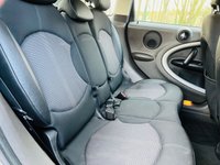 USED 2011 11 MINI COUNTRYMAN 1.6 COOPER D ALL4 5d 112 BHP GREAT SPEC / 4 WHEEL DRIVE / 1 OWNER