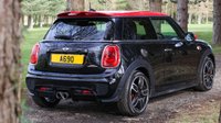 USED 2016 16 MINI HATCH JOHN COOPER WORKS 2.0 John Cooper Works (231) 3dr Auto [Chili/Media XL] Euro 6 (Widescreen Navigation / Heads Up Display / Harman Kardon Sound) !! NATIONWIDE DELIVERY AVAILABLE !!