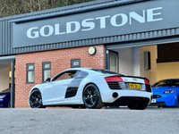 USED 2014 V AUDI R8 5.2 V10 PLUS QUATTRO 2d 543 BHP 