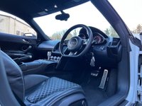 USED 2014 V AUDI R8 5.2 V10 PLUS QUATTRO 2d 543 BHP 