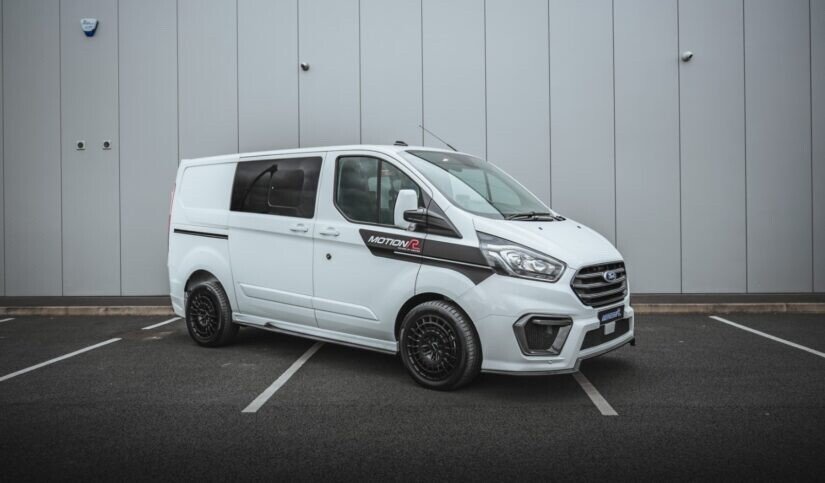 USED 2023 FORD TRANSIT CUSTOM 320 LIMITED L1H1 DCIV ECOBLUE IMMEDIATE DELIVERY