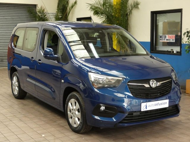 2020 69 Vauxhall Combo Life 1.5 ENERGY XL S/S 5d 101 BHP
