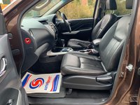 USED 2016 16 NISSAN NP300 NAVARA 2.3 DCI TEKNA 4X4 SHR DCB 0d AUTO 190 BHP 2016 NISSAN NAVARA NP300 TEKNA DIESEL DOUBLE CAB PICK-UP TRUCK - 1 OWNER FROM NEW - AUTOMATIC TRANSMISSION - FULL HEATED LEATHER - SATELLITE NAVIGATION - REAR REVERSING CAMERA - TOW PACK - REAR LOAD/TRUNK LINING - CRUISE CONTROL