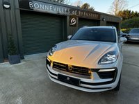 USED 2022 22 PORSCHE MACAN 2.0 PDK 5d 262 BHP 1 Owner, Crayon, Over &pound;14,k Extras