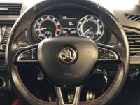 USED 2017 67 SKODA FABIA 1.0 MONTE CARLO TSI 5d 94 BHP+PANORAMIC SUNROOF+ 2 KEYS+SERVICE HISTORY+&pound;20 CAR TAX+APPLE CAR PLAY+APPS+CLIMATE+CRUISE CONTROL+PARKING SENSORS+MEDIA+PARKING SENSORS+BLUETOOTH+USB+AUX+DAB