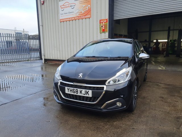 2018 68 Peugeot 208 1.2 ALLURE PREMIUM 5d 82 BHP