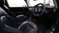 USED 2016 16 MINI HATCH COOPER 2.0 (192) Cooper S 3dr Auto [Chili/Media Pack XL] Euro 6 (Panoramic Sunroof / Heads Up Display / Widescreen Navigation) !! NATIONWIDE DELIVERY AVAILABLE !!