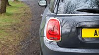 USED 2016 16 MINI HATCH COOPER 2.0 (192) Cooper S 3dr Auto [Chili/Media Pack XL] Euro 6 (Panoramic Sunroof / Heads Up Display / Widescreen Navigation) !! NATIONWIDE DELIVERY AVAILABLE !!