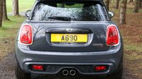USED 2016 16 MINI HATCH COOPER 2.0 (192) Cooper S 3dr Auto [Chili/Media Pack XL] Euro 6 (Panoramic Sunroof / Heads Up Display / Widescreen Navigation) !! NATIONWIDE DELIVERY AVAILABLE !!