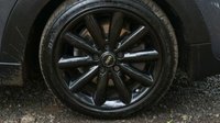 USED 2016 16 MINI HATCH COOPER 2.0 (192) Cooper S 3dr Auto [Chili/Media Pack XL] Euro 6 (Panoramic Sunroof / Heads Up Display / Widescreen Navigation) !! NATIONWIDE DELIVERY AVAILABLE !!
