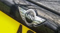 USED 2016 16 MINI HATCH COOPER 2.0 (192) Cooper S 3dr Auto [Chili/Media Pack XL] Euro 6 (Panoramic Sunroof / Heads Up Display / Widescreen Navigation) !! NATIONWIDE DELIVERY AVAILABLE !!