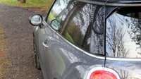 USED 2016 16 MINI HATCH COOPER 2.0 (192) Cooper S 3dr Auto [Chili/Media Pack XL] Euro 6 (Panoramic Sunroof / Heads Up Display / Widescreen Navigation) !! NATIONWIDE DELIVERY AVAILABLE !!
