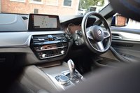 USED 2018 67 BMW 5 SERIES 3.0 530D XDRIVE M SPORT 4d 261 BHP M SPORT + PACK / H&K / CARPLAY