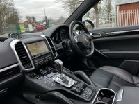USED 2012 12 PORSCHE CAYENNE 3.0 D V6 TIPTRONIC 5d 245 BHP 