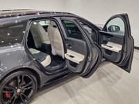 USED 2018 18 JAGUAR XF 3.0 D V6 S (300 PS) SPORTBRAKE AUTO ( EURO 6 ) S/S 5DR + PRO NAV + MERIDIAN + PANORAMIC ROOF + E/M/HEATED 2 TONE LEATHERS + BLUETOOTH + MULTIMEDIA + CRUISE + AMBIENCE + L.E.D.S + R/CAMERA + F/R PARK + PRIVACY + 20S + E/BOOT 20S+PAN ROOF+LEDS+PRIVACY+2 TONE LEATHER+NAV+CRUISE