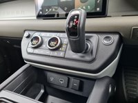 USED 2020 20 LAND ROVER DEFENDER 2.0 SE 5d 237 BHP FANTASTIC SPEC - ALL THE BEST EXTRAS - DEPLOYABLE TOW BAR - HEATED SEATS, HEATED STEERING WHEEL AND IN THE BEST COLOUR!!