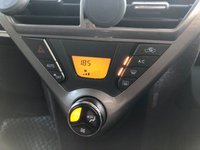 USED 2011 60 TOYOTA IQ 1.3 VVT-I IQ3 3d 97 BHP ONLY 31,000 MILES//1 RETIRED LADY OWNER//X11 AIRBAGS//KEYLESS ENTRY AND STARTING//FULL TOYOTA \SPECIALIST SERVICE HISTORY//16''ALLOYS//6 - SPEED // 30 POUND ROAD TAX//DASH-CAMERA IQ3 3d 97 BHP ONLY 31,000 MILES//1 RETIRED LADY OWNER//X11 AIRBAGS//KEYLESS ENTRY AND STARTING//FULL TOYOTA \SPECIALIST SERVICE HISTORY X8 STAMPS//16''ALLOYS//6 - SPEED // 30 POUND ROAD TAX/DASH-CAMERA