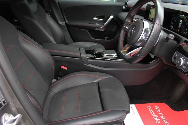 2019 MERCEDES-BENZ A-CLASS 2.0 A 200 D AMG LINE 5d 148 BHP - Photo 10