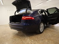 USED 2018 67 JAGUAR XF 2.0 PRESTIGE 4d 161 BHP STUNNING SPECIFICATION WITH LOW MILES AND DIGITAL JAGUAR SERVICE RECORD