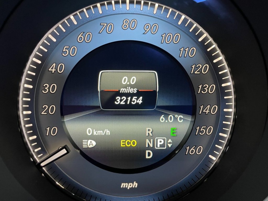USED 2016 16 MERCEDES-BENZ E-CLASS 2.0 E200 AMG LINE 2d 181 BHP 