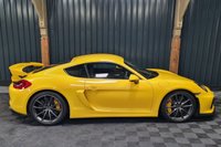 USED 2016 04 PORSCHE CAYMAN 3.8 GT4 2d 380 BHP PORSCHE WARRANTY MARCH 2024, PORSCHE CARBON CERAMIC BRAKES PCCB, FULL PORSCHE SERVICE HISTORY, 918 STYLE BUCKET SEATS, HUGE SPEC,