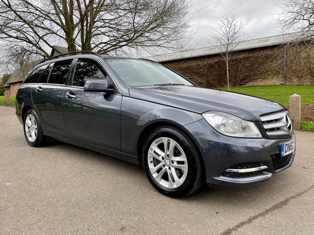2012 62 Mercedes-Benz C-Class 1.6 C180 BLUEEFFICIENCY EXECUTIVE SE 5d 154 BHP