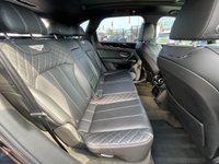 USED 2018 18 BENTLEY BENTAYGA 4.0 V8 D 5d 430 BHP FULL SERVICE HISTORY + LOW MILEAGE + V8 DIESEL + MULLINER PACK + MASSIVE SPEC