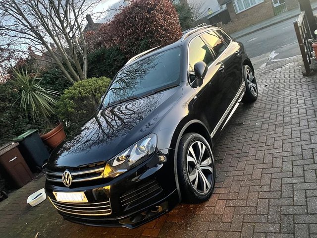 2013 63 Volkswagen Touareg 3.0 V6 R-LINE TDI BLUEMOTION TECHNOLOGY 5d 242 BHP