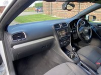 USED 2015 65 VOLKSWAGEN GOLF 2.0 SE TDI BLUEMOTION TECHNOLOGY 2d 109 BHP 