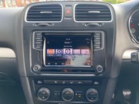 USED 2015 65 VOLKSWAGEN GOLF 2.0 SE TDI BLUEMOTION TECHNOLOGY 2d 109 BHP 