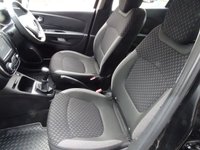 USED 2017 67 RENAULT CAPTUR 1.5 DYNAMIQUE NAV DCI 5d 90 BHP * SATNAV *