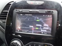 USED 2017 67 RENAULT CAPTUR 1.5 DYNAMIQUE NAV DCI 5d 90 BHP * SATNAV *