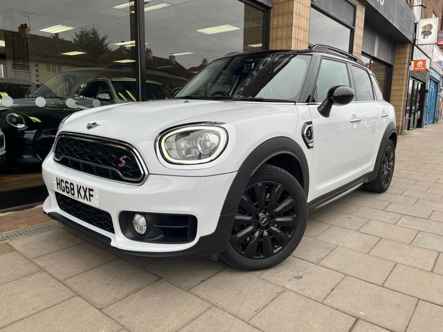 2018 68 MINI Countryman 2.0 COOPER S 5d 190 BHP