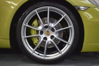 USED 2014 T PORSCHE 911 3.8 CARRERA S PDK 2d 400 BHP PTS PERIDOT GREEN / AERO KIT