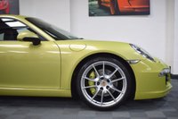 USED 2014 T PORSCHE 911 3.8 CARRERA S PDK 2d 400 BHP PTS PERIDOT GREEN / AERO KIT