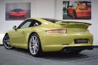 USED 2014 T PORSCHE 911 3.8 CARRERA S PDK 2d 400 BHP PTS PERIDOT GREEN / AERO KIT