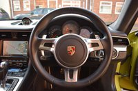 USED 2014 T PORSCHE 911 3.8 CARRERA S PDK 2d 400 BHP PTS PERIDOT GREEN / AERO KIT