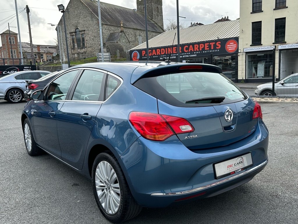 USED 2015 VAUXHALL ASTRA 1.4 EXCITE 5d 98 BHP GOOD CLEAN EXAMPLE