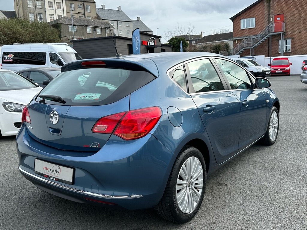 USED 2015 VAUXHALL ASTRA 1.4 EXCITE 5d 98 BHP GOOD CLEAN EXAMPLE